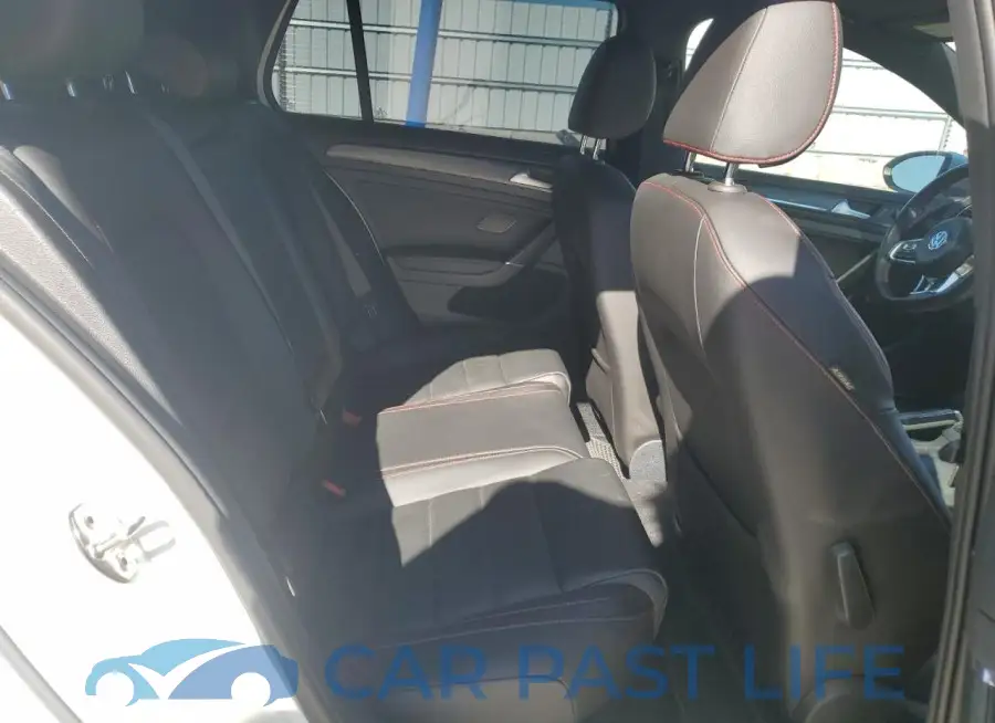 3VW5T7AU2LM012267# 10