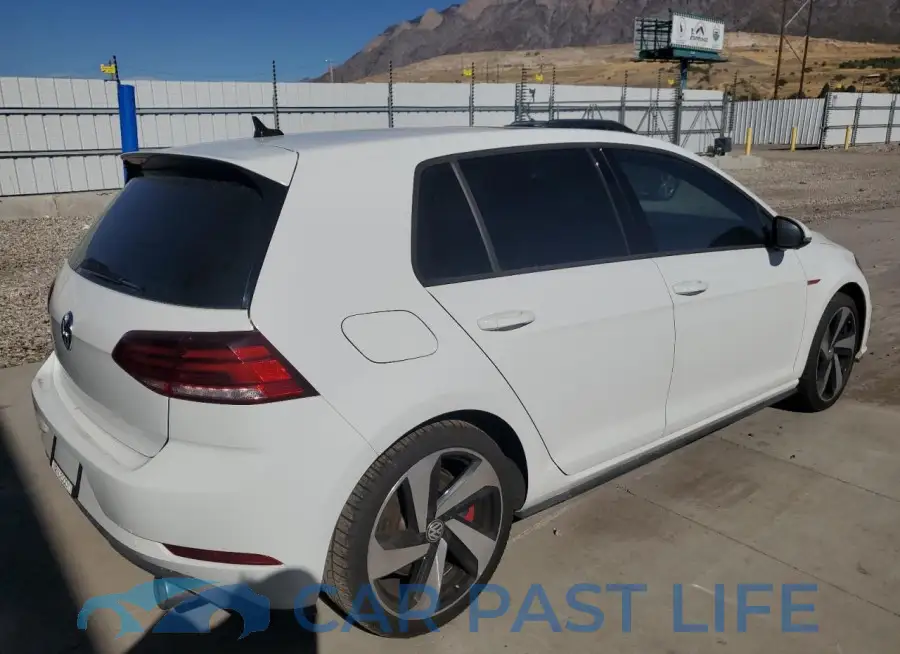 3VW5T7AU2LM012267# 3