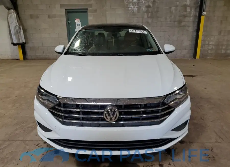 3VWC57BU5KM046007# 5