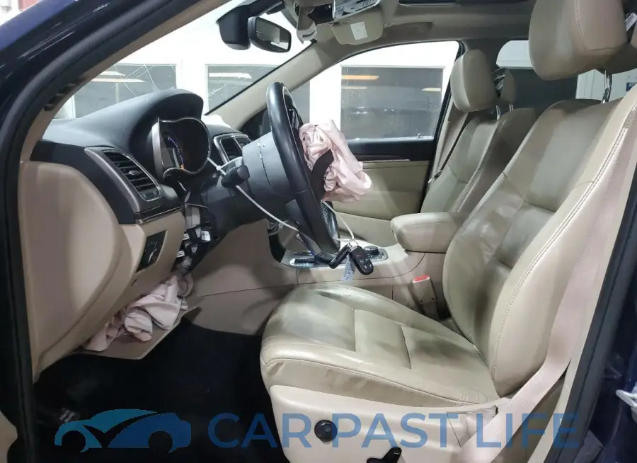 1C4RJFBG8JC390587# 7