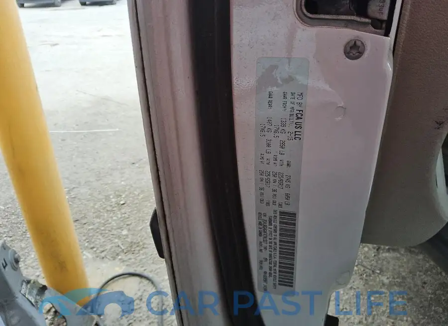2C4JRGAG0FR701327# 13