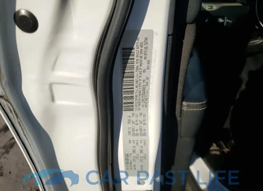 1C4PJMCS9GW368216# 13