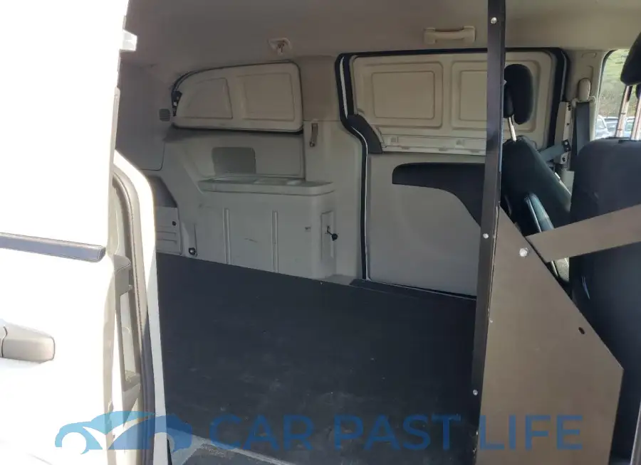 2C4JRGAG3FR681848# 11