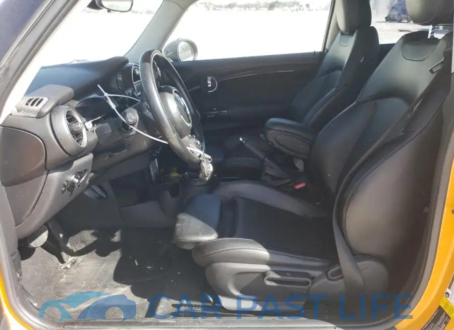 WMWXP7C53F2A34909# 7