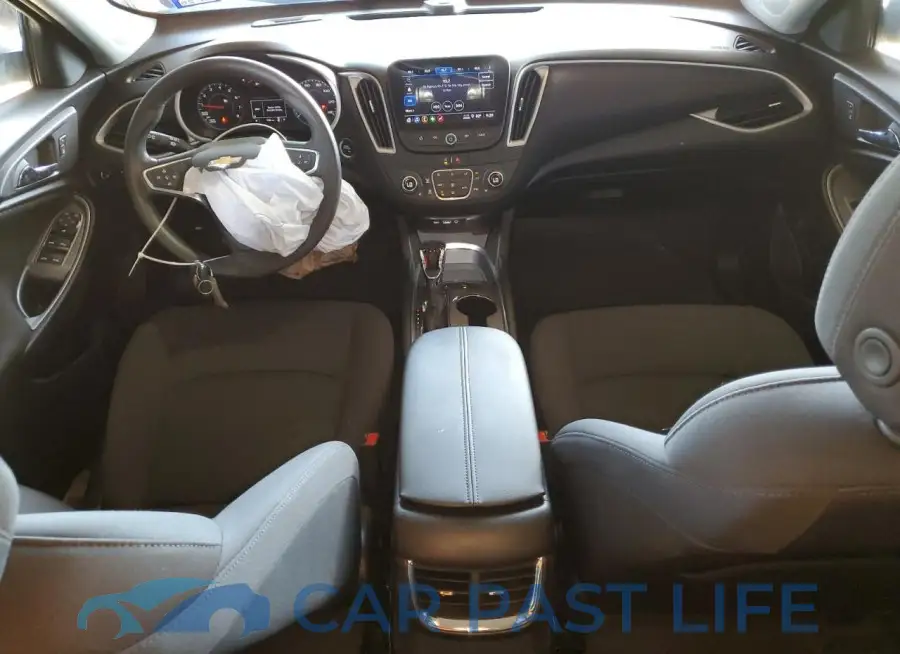 1G1ZD5ST3RF202866# 8