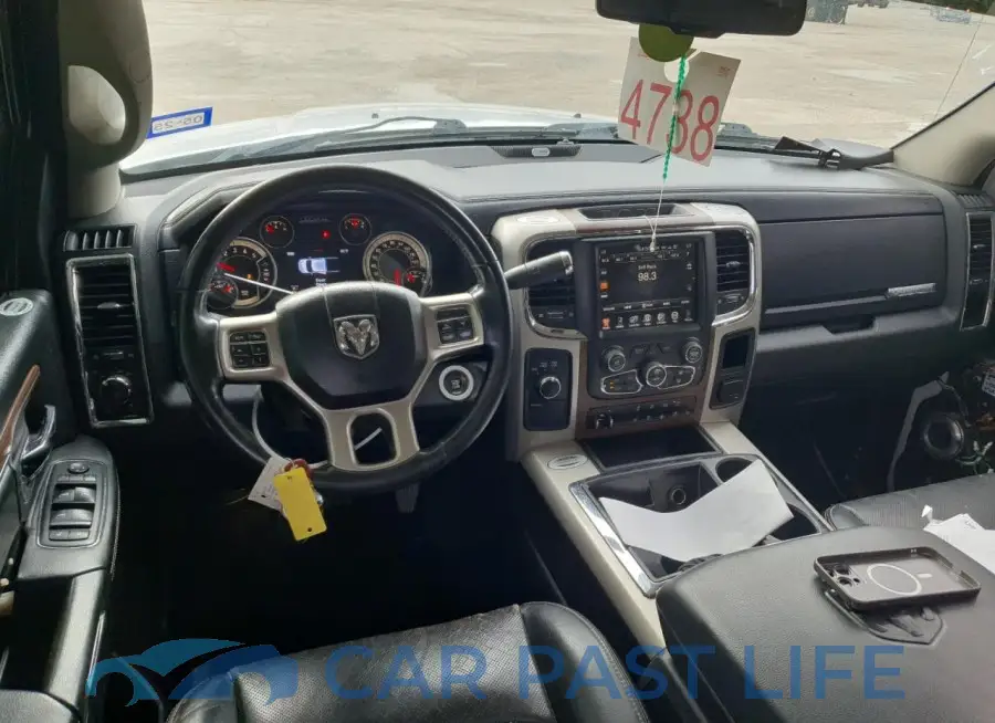 3C63RRJL2FG661749# 8