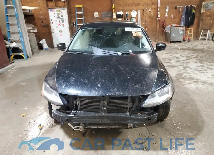 3VW2B7AJ2HM390642# 5