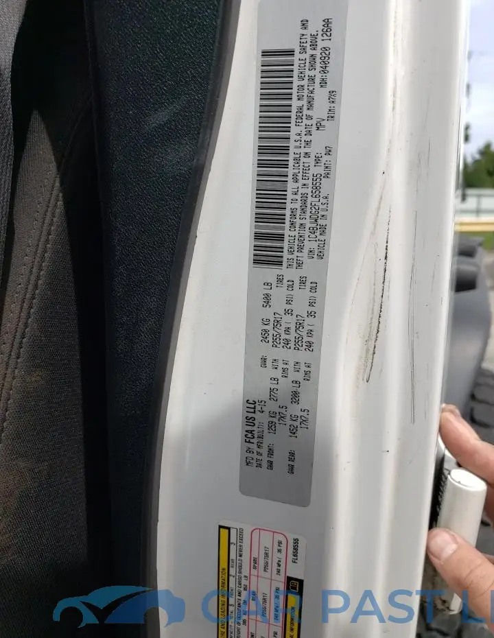1C4BJWDG2FL658555# 13