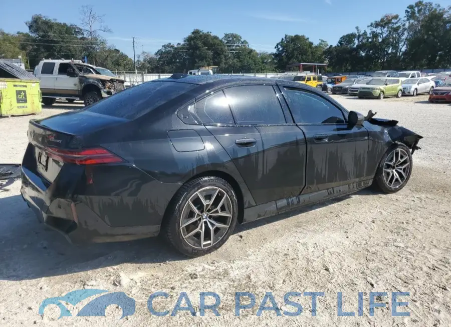 WBY33FK07RCR02370# 3