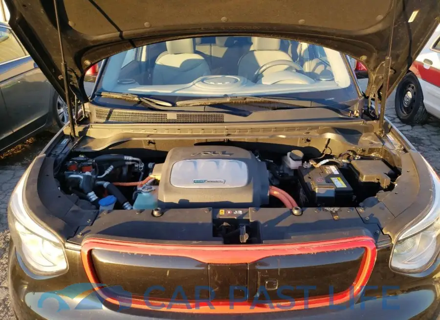KNDJX3AE8F7001926# 12