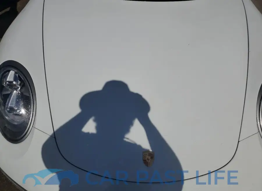 WP0CA2A93KS129442# 11