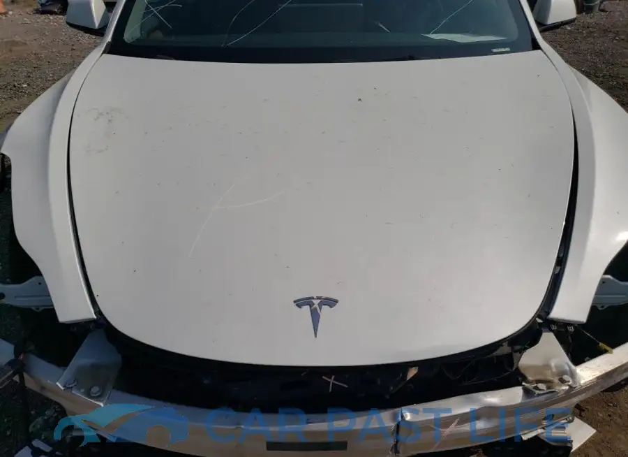 5YJ3E1EB4NF121489# 11