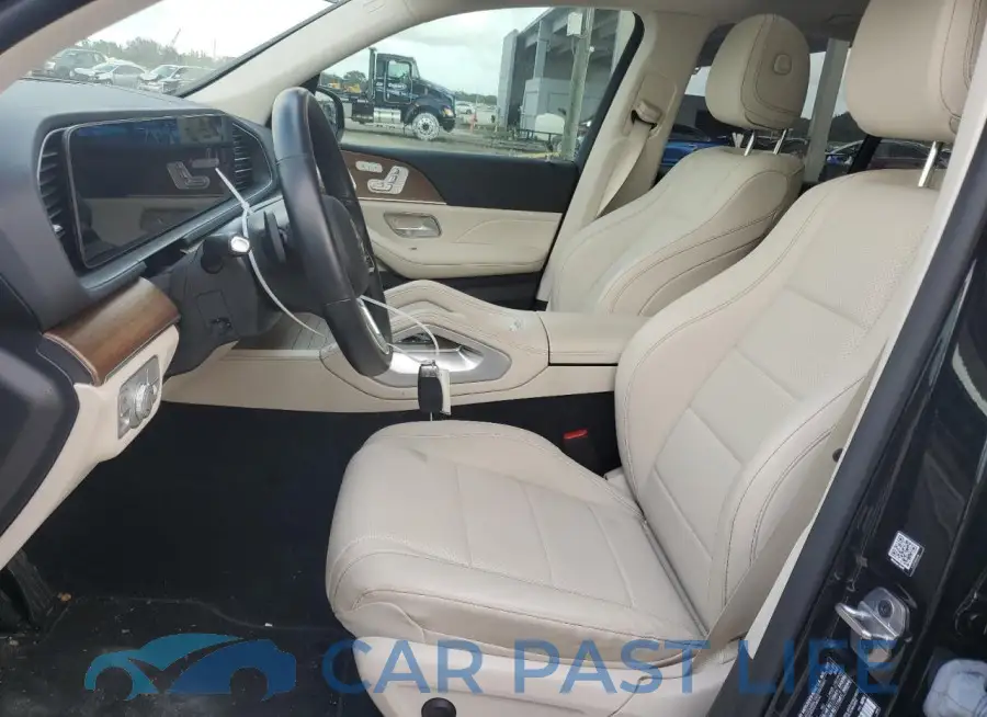 4JGFB4JB7PA897135# 7