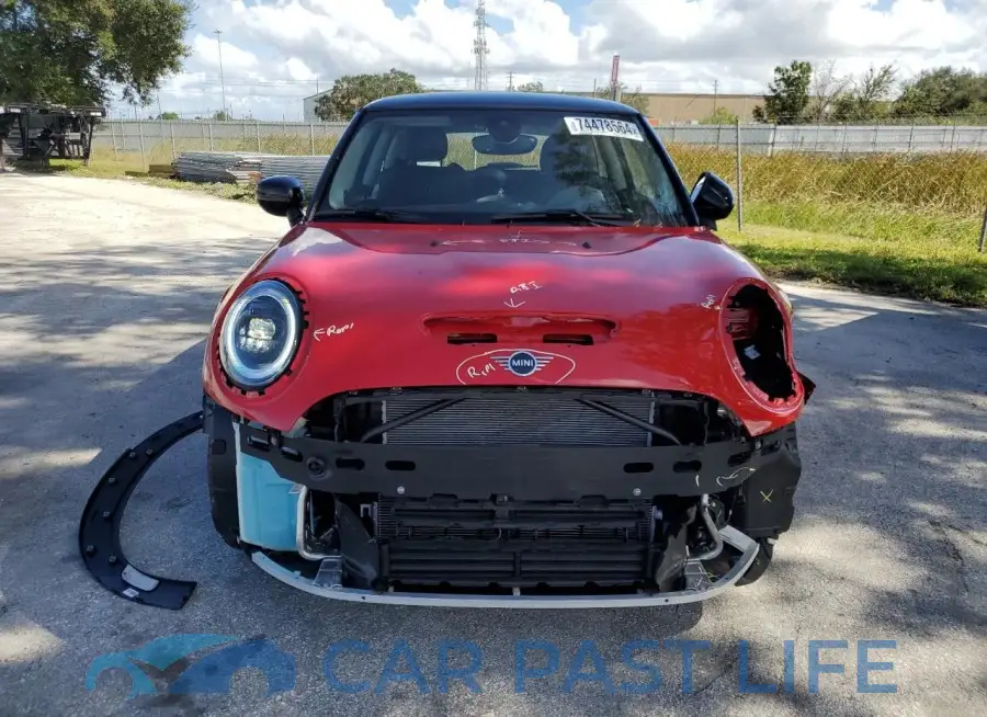 WMW13DJ02R2V87799# 5