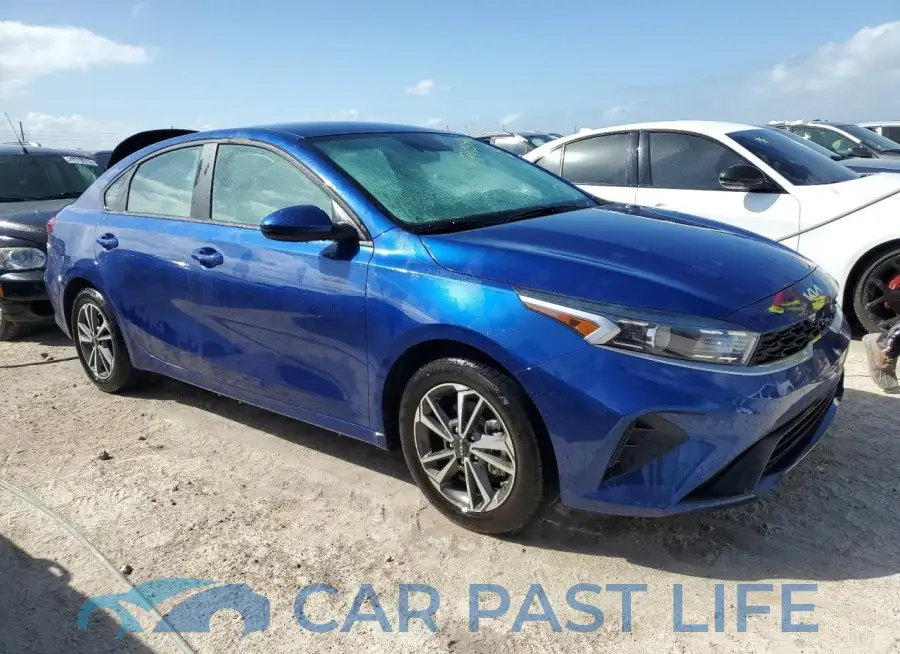 3KPF24AD9RE774667# 4
