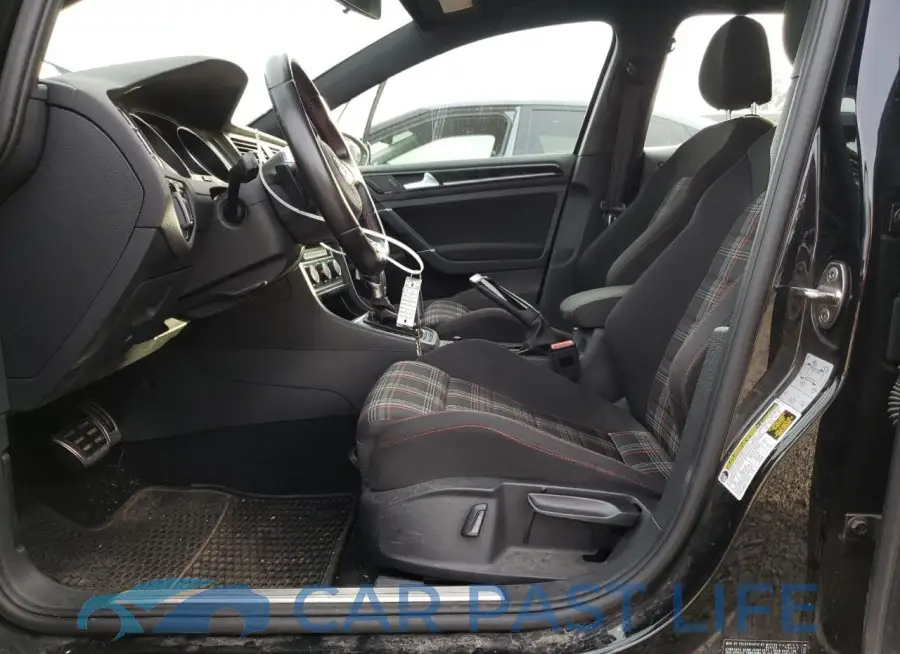 3VW4T7AU3HM055356# 7