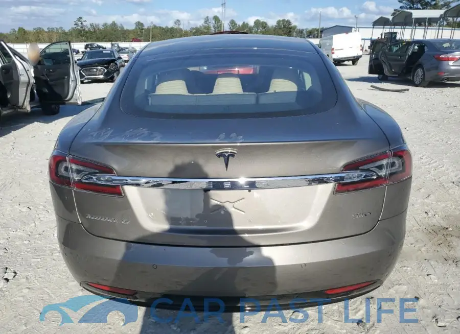 5YJSA1E28GF143778# 6