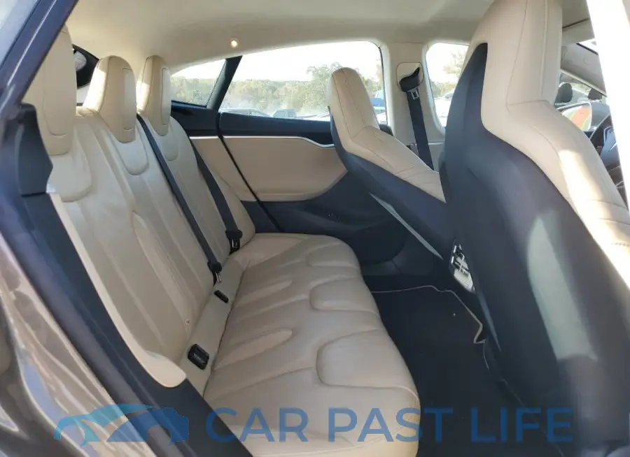 5YJSA1E28GF143778# 10