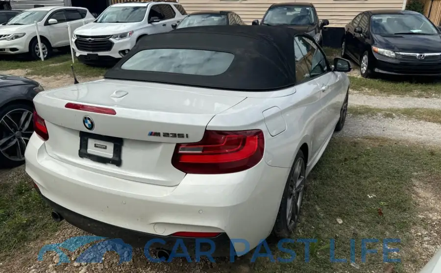 WBA1M1C56FV393758# 4