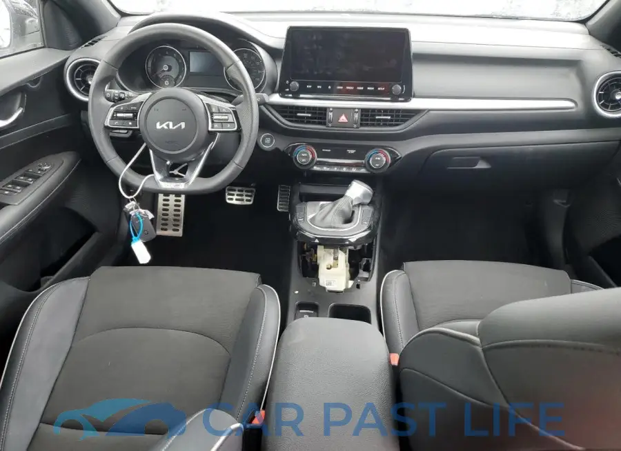 3KPF54AD4RE750252# 8
