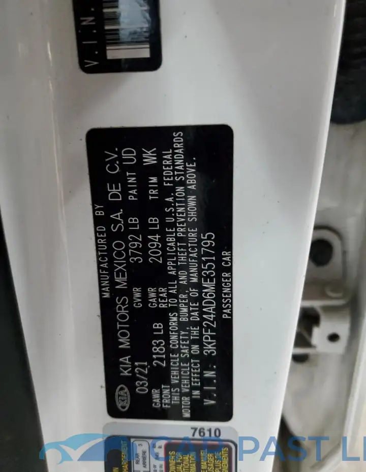 3KPF24AD6ME351795# 12