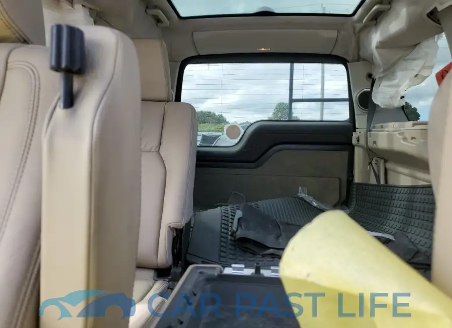 SALAK2V62FA750003# 10