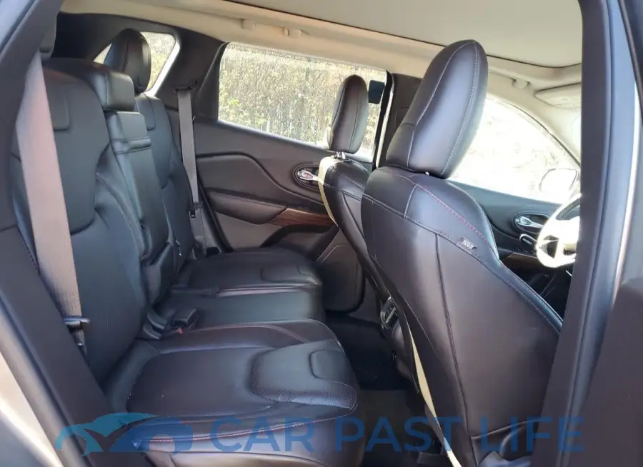 1C4PJMBS8GW253687# 11