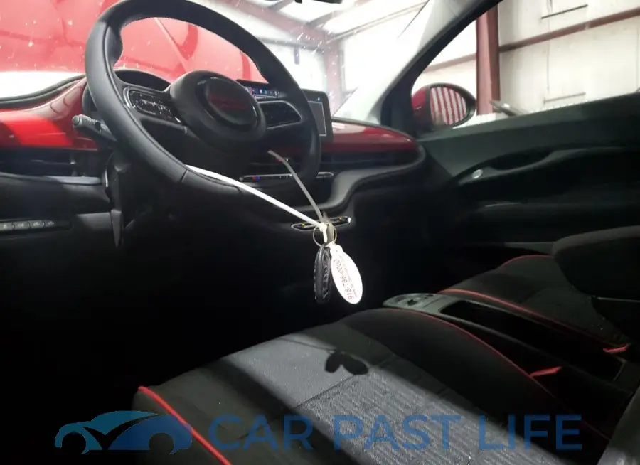 ZFAFFAA42RX209333# 8