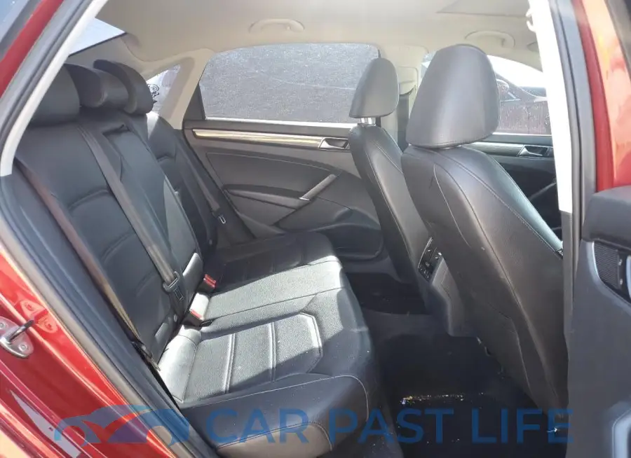 1VWGT7A35HC048978# 10