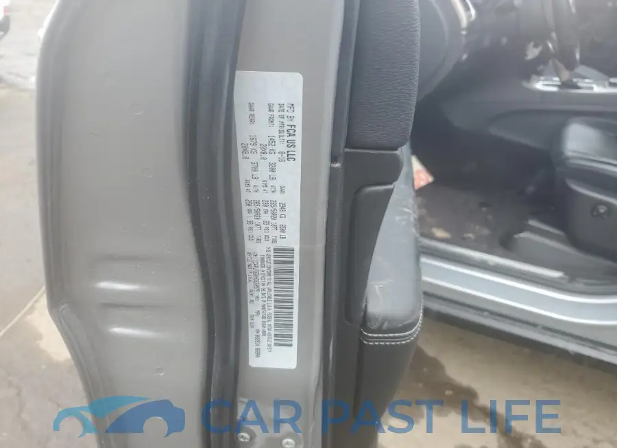 1C4RJFBGXHC620575# 13