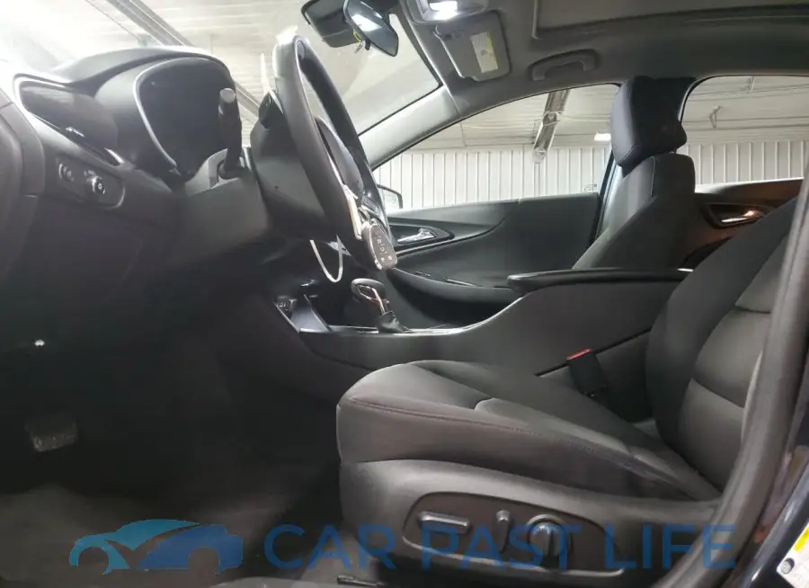 1G1ZD5ST2PF183496# 7