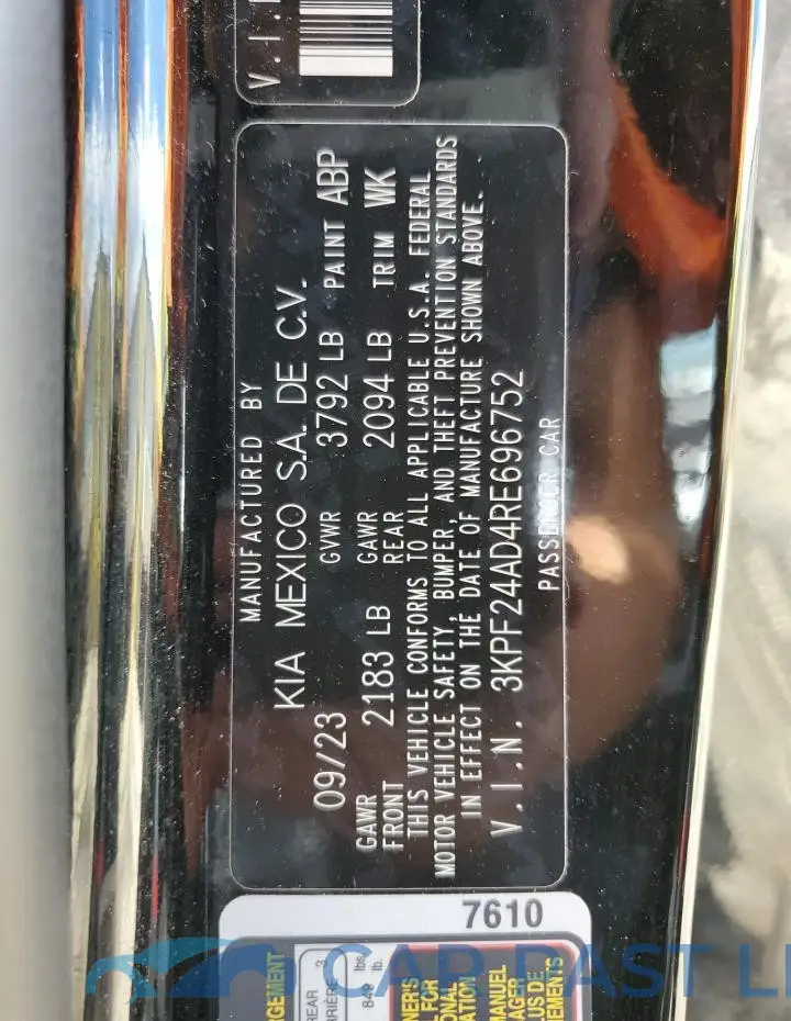3KPF24AD4RE696752# 12