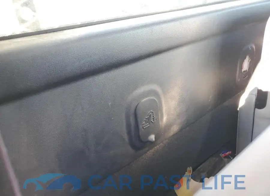 1GT01REG4HZ249111# 10