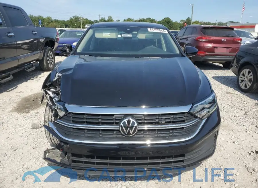 3VW7M7BU4RM038981# 5