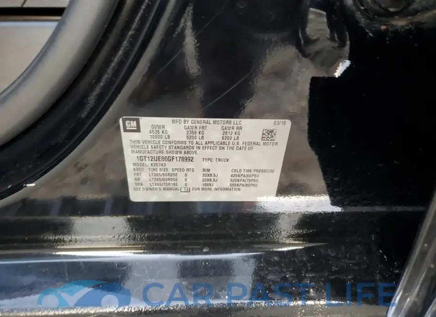 1GT12UE86GF178992# 12