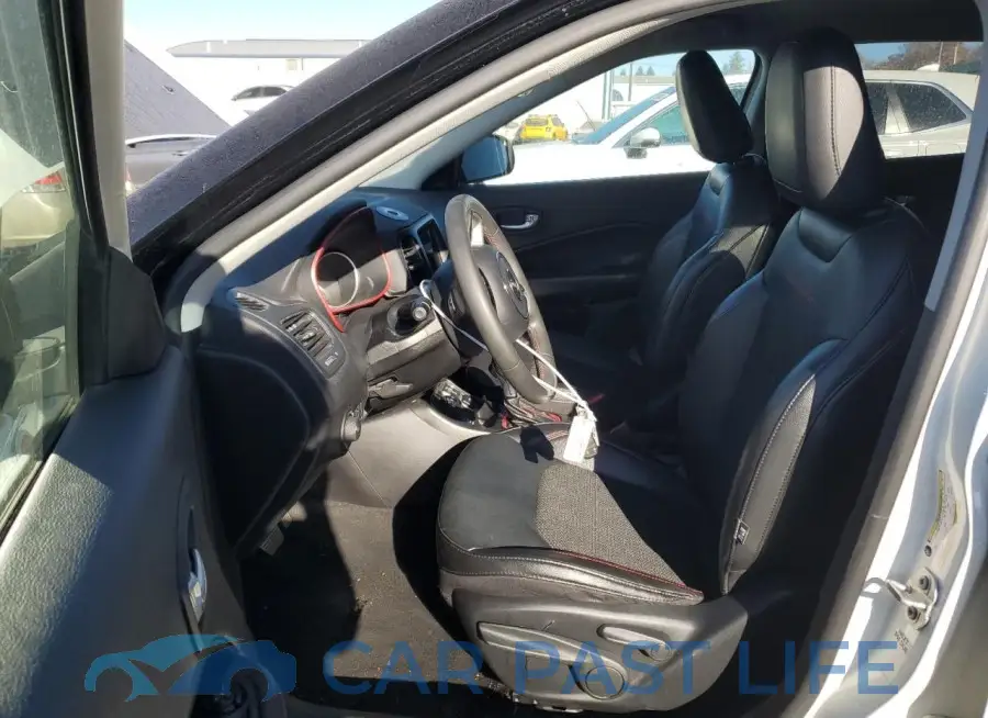3C4NJDDB9MT520048# 7