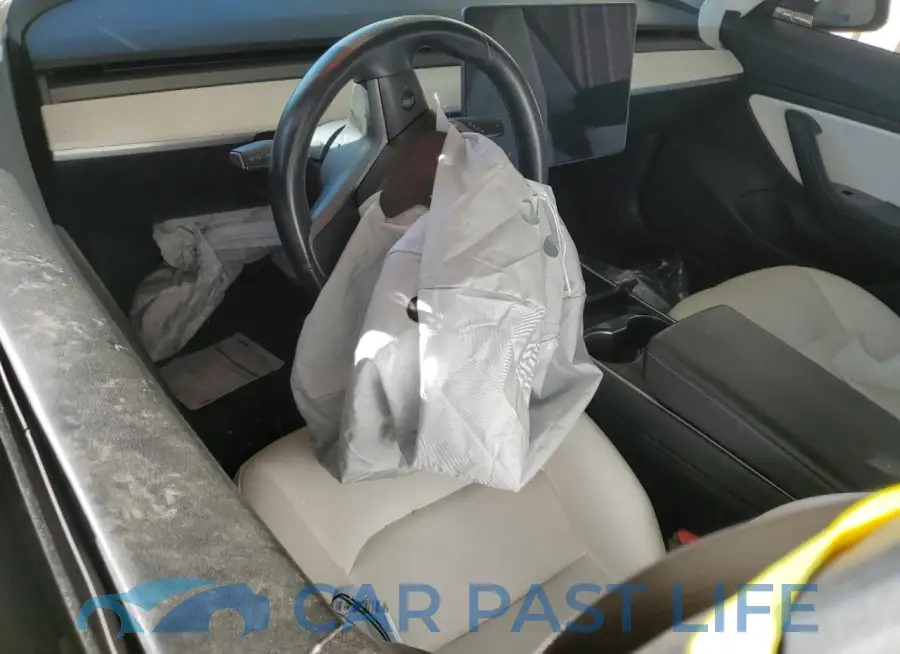 5YJ3E1EB5JF134908# 8
