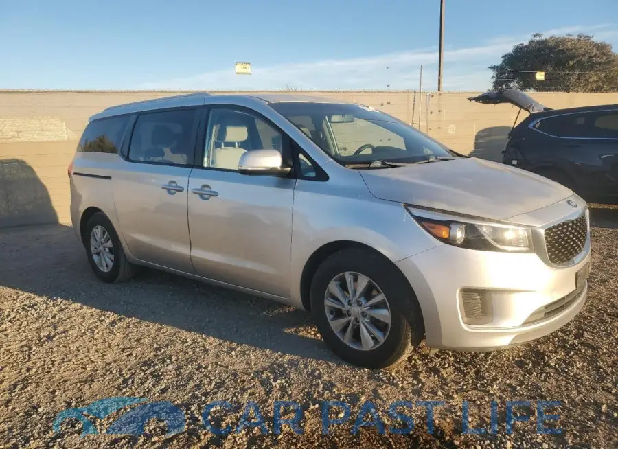 KNDMB5C18G6174242# 4