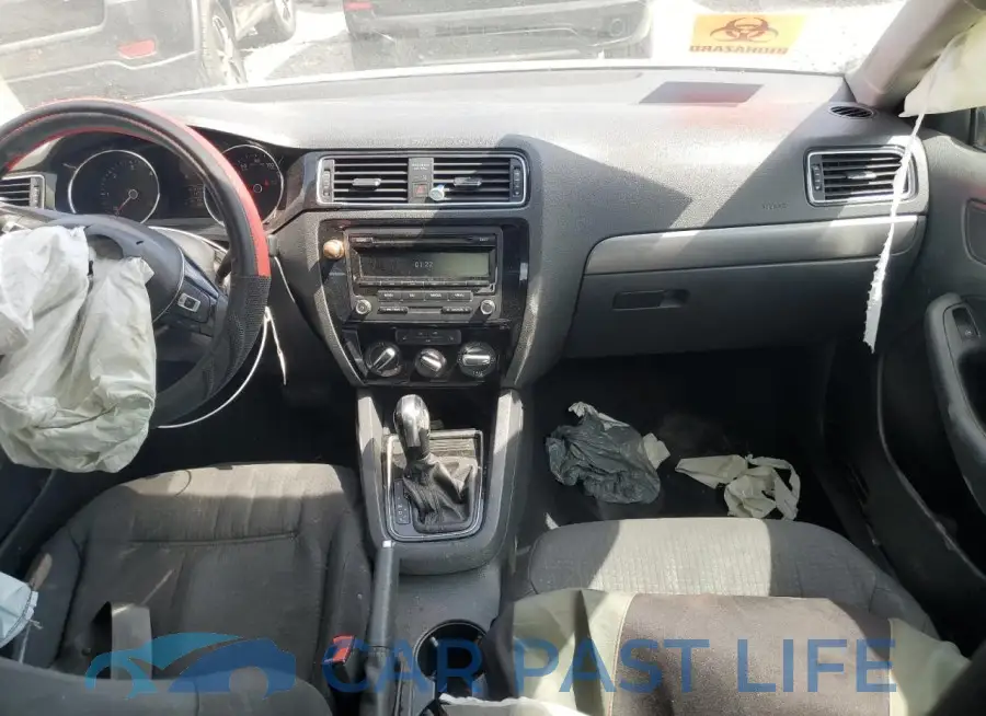 3VWLA7AJ7FM336595# 8