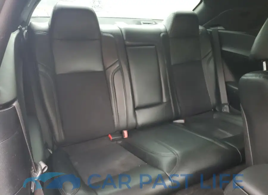 2C3CDZFJ1FH842621# 10