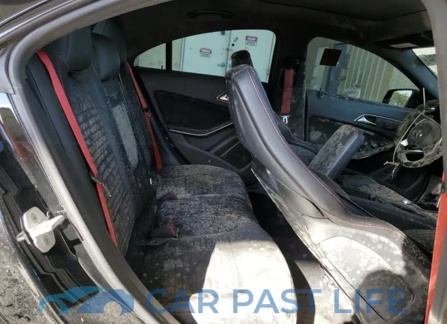 WDDSJ5CB8FN218575# 10