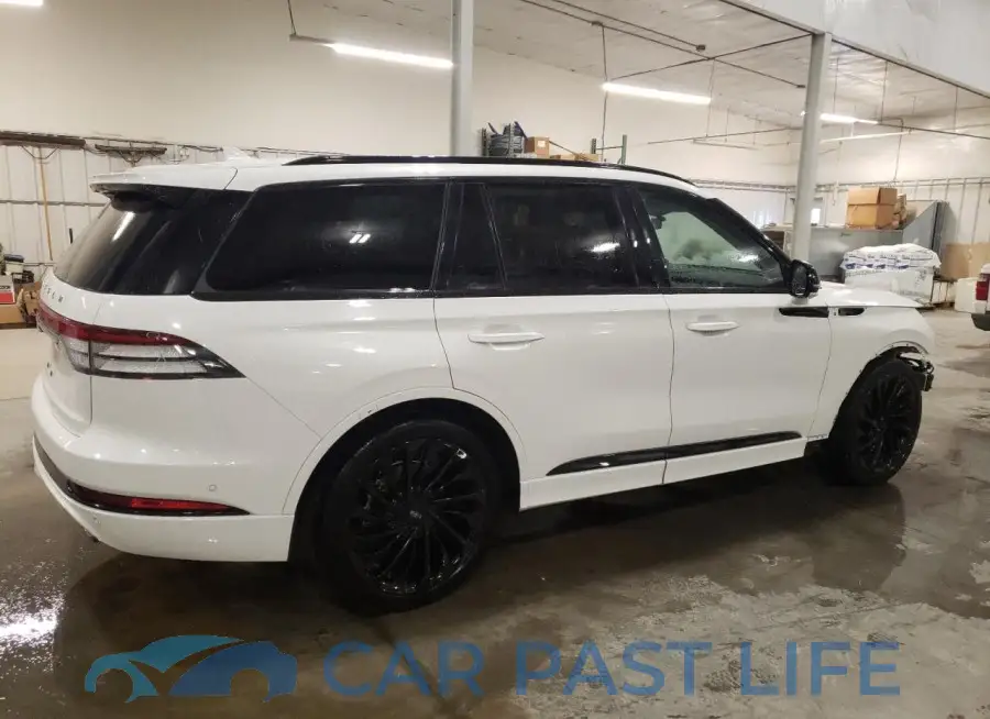 5LM5J7XC9NGL11526# 3