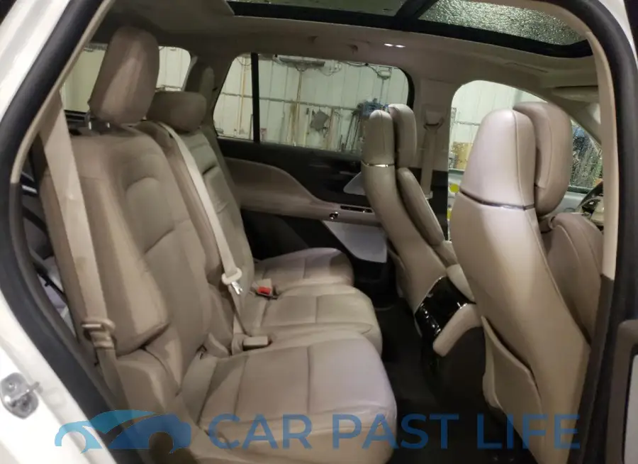 5LM5J7XC9NGL11526# 11