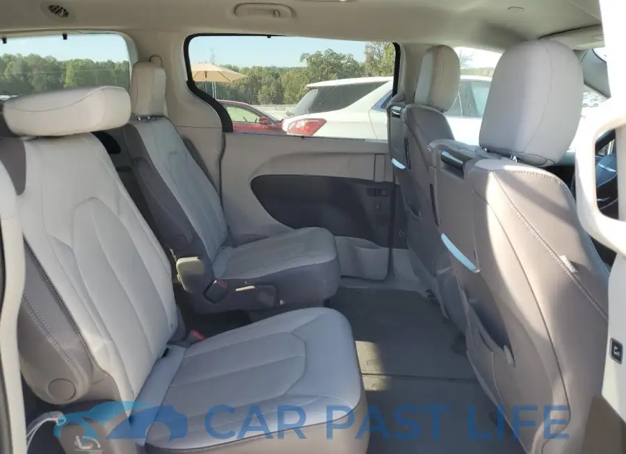 2C4RC1EG3HR533505# 11