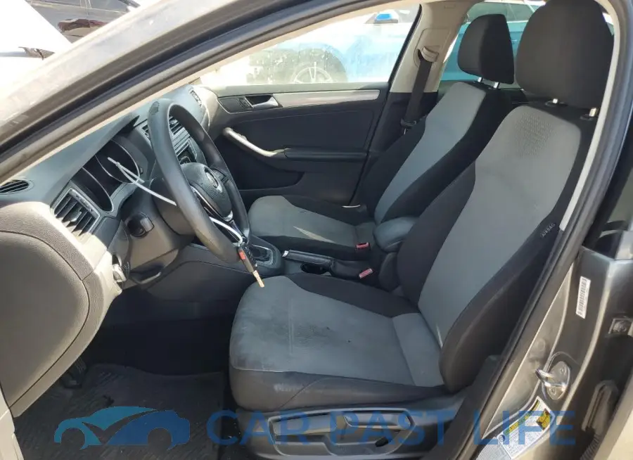 3VW2B7AJ1HM251456# 7
