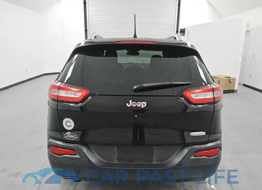 1C4PJLLB6JD528310# 6