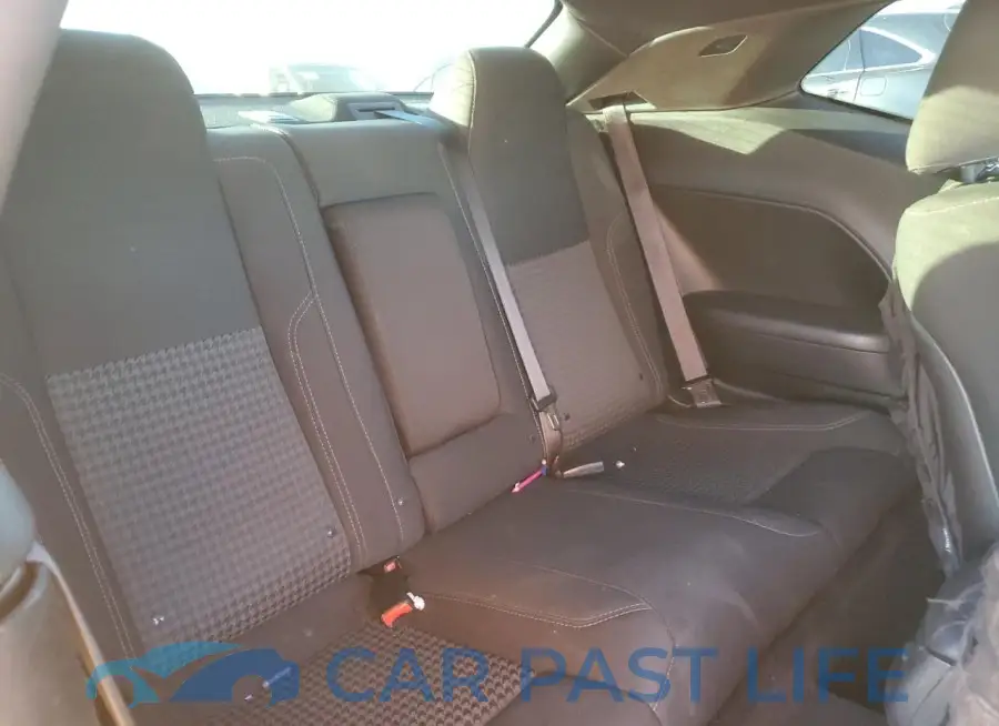 2C3CDZAG7JH111440# 10