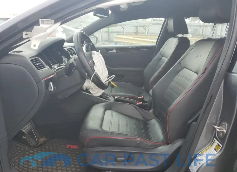 3VW4T7AJ6FM413018# 7