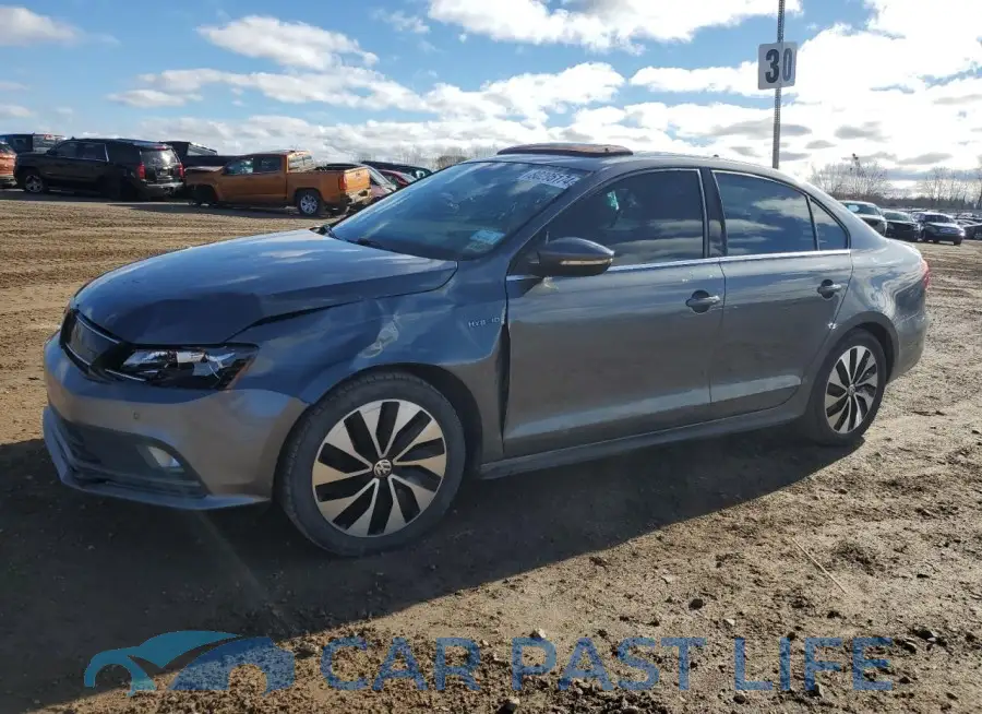 3VW637AJ8GM212182# 1