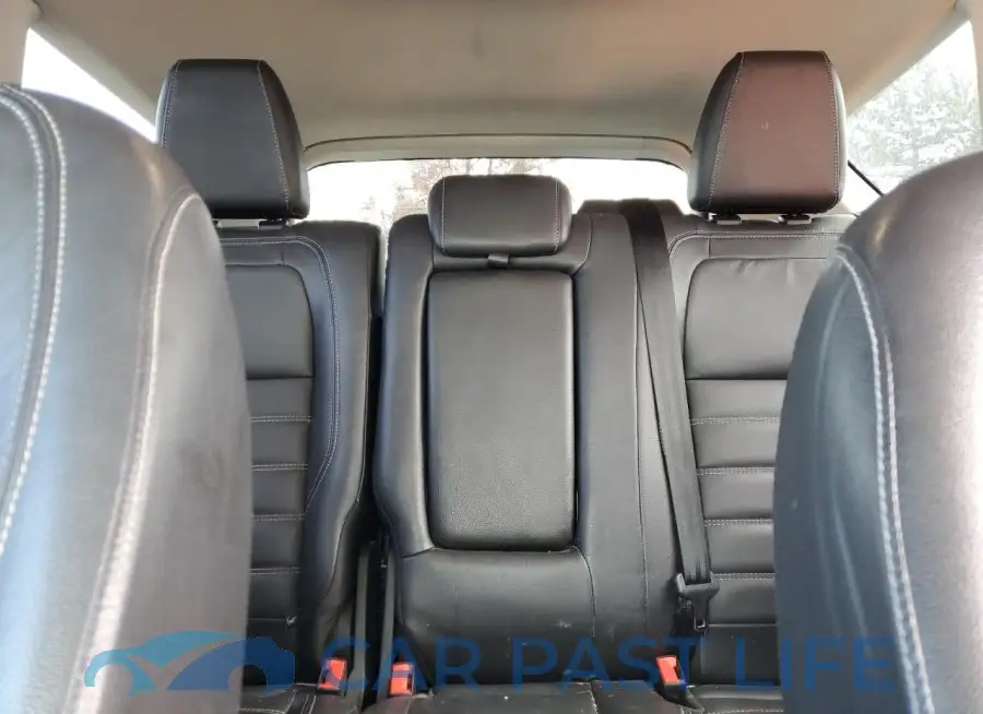 1FMCU0HD0JUA62285# 10